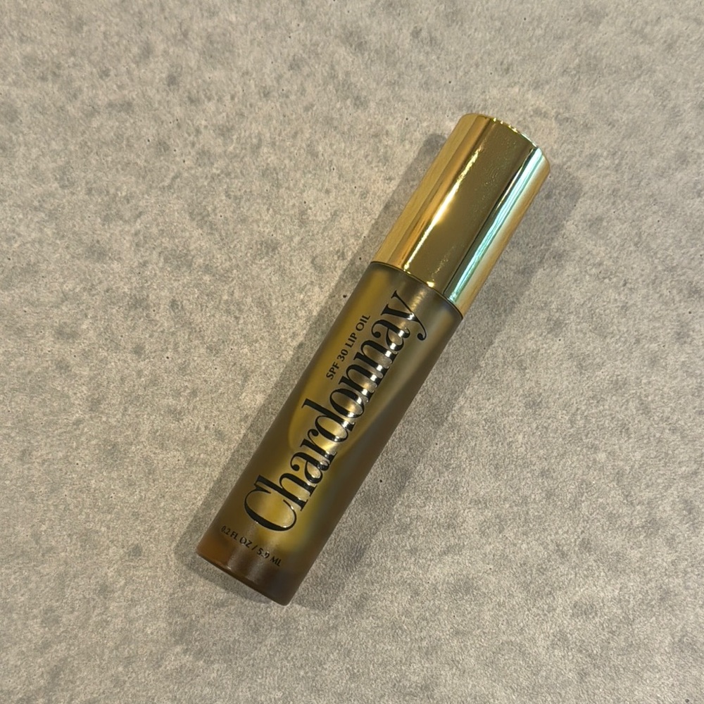 NWOT Vacation Chardonnay Lip Oil SPF 30